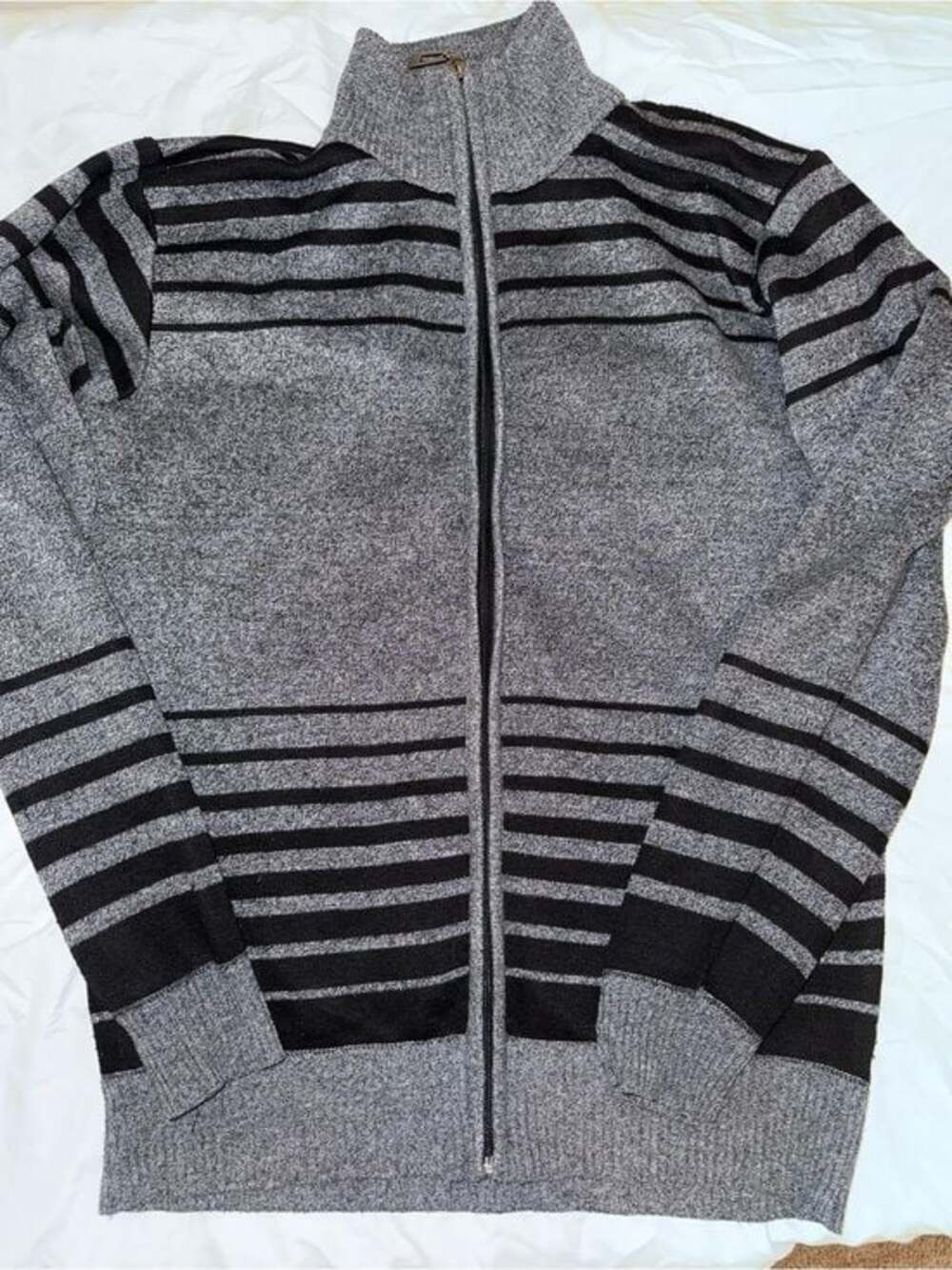 TRUE ROCK Men's Gray and Black Striped Full-Zip Sweater Jacket